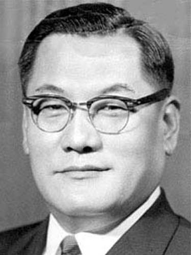 송요찬 사주