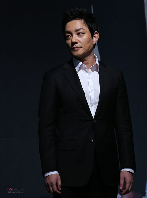 이범수 사주
