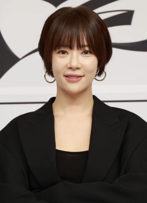 황정음 사주