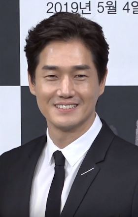 유지태 사주