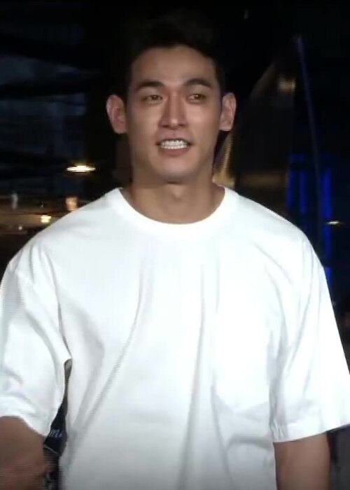 정석원 사주