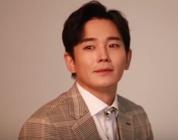 온주완 사주