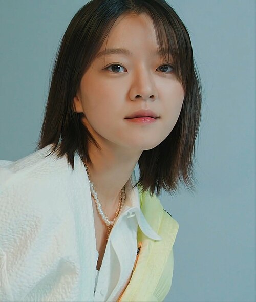 고아성 사주