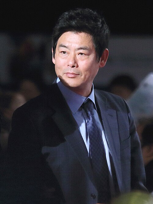 성동일 사주