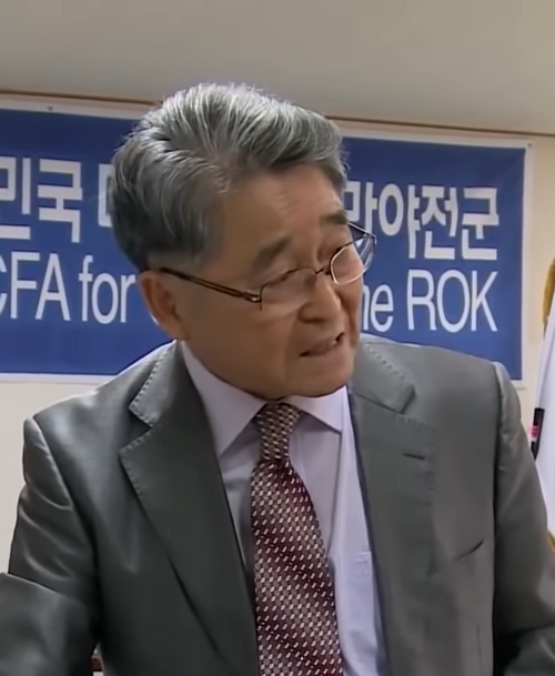 지만원 사주