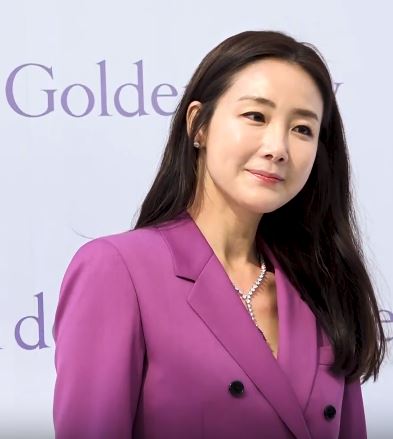 최지우 사주