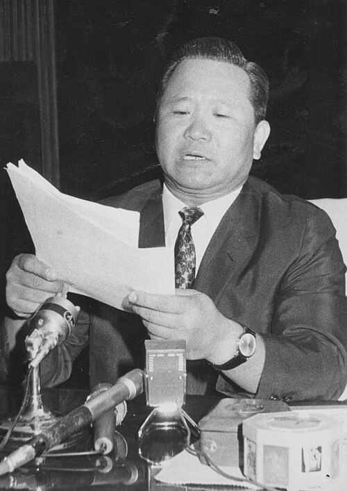 김형욱 사주